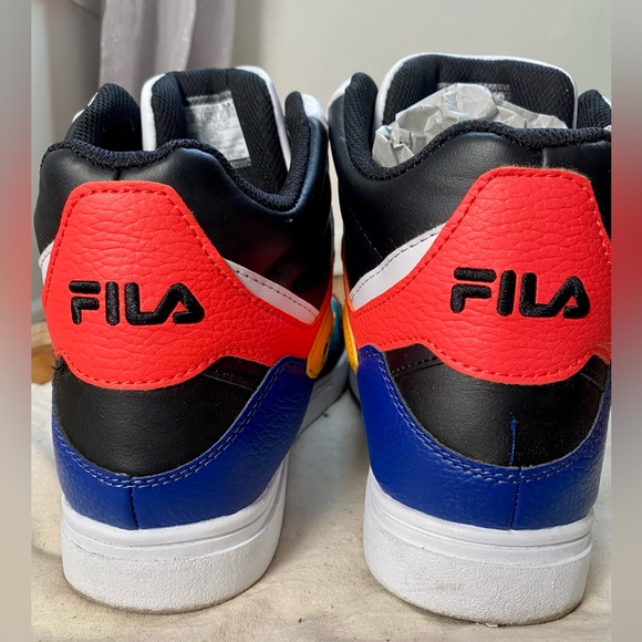10.5 High-top FILA sneakers bold colorway! - Picture 3 of 6